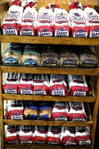 giving_closet_help_3